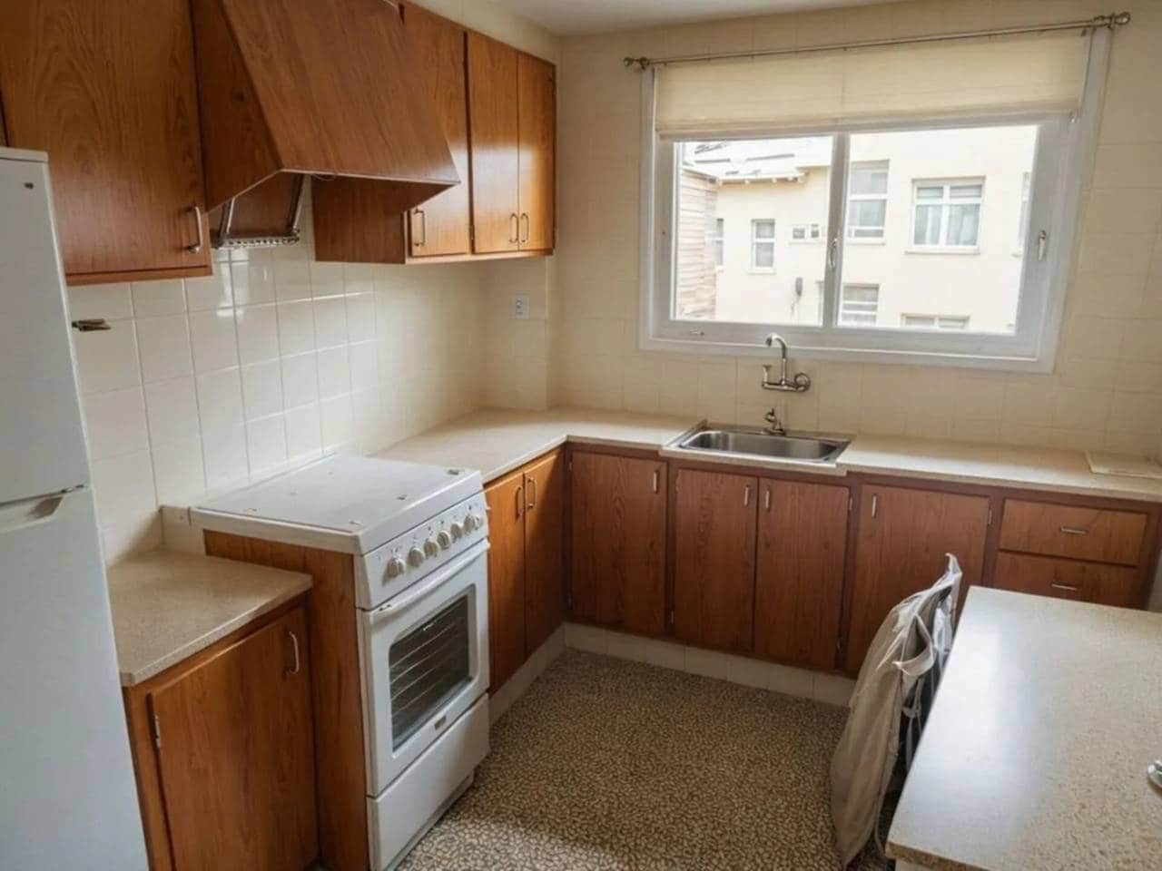 3 makuuhuone Asunto vuokrattavana paikassa Oliva - 700 € (Ref: 9518263)