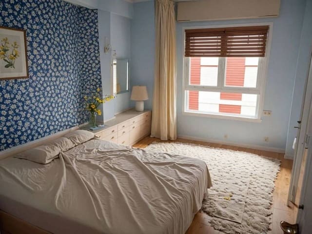 3 makuuhuone Asunto vuokrattavana paikassa Oliva - 700 € (Ref: 9518263)