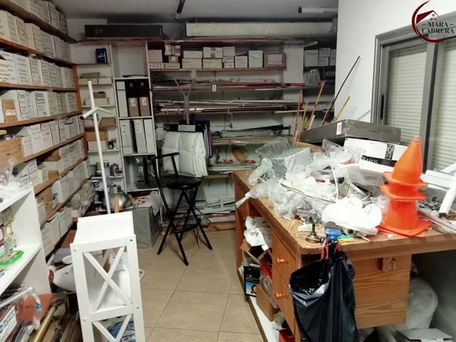 3 soveværelse Erhverv til leje i Gandia - € 1.250 (Ref: 9523771)