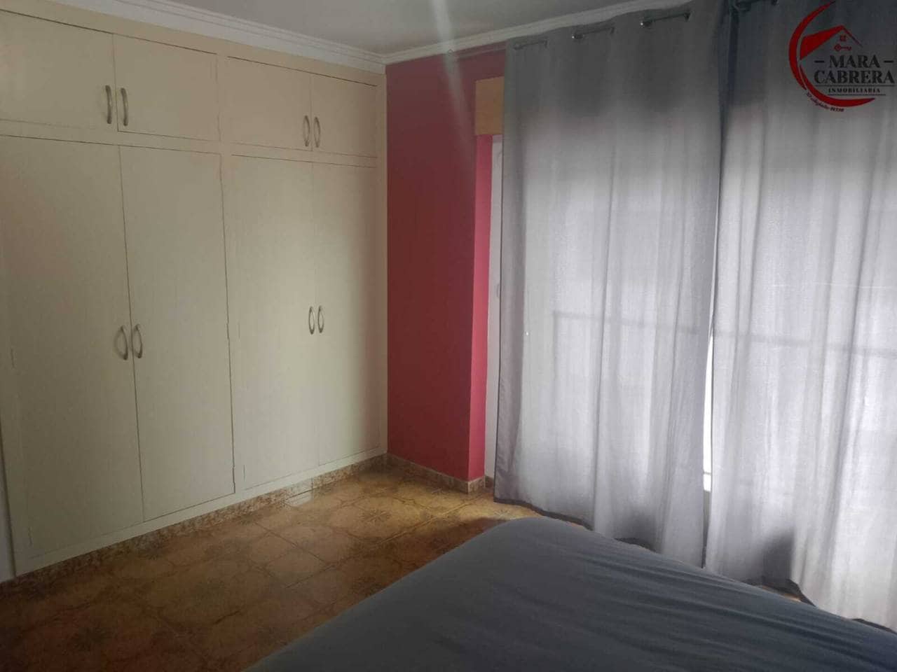 4 Zimmer Haus zu verkaufen in Gandia mit Garage - 245.000 € (Ref: 9525992)