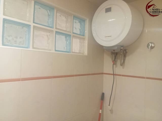 1 soveværelse Erhverv til salg i Oliva - € 54.000 (Ref: 9528645)