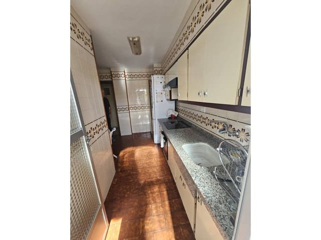 4 chambre Appartement à vendre à Tavernes de la Valldigna avec garage - 135 000 € (Ref: 9533060)