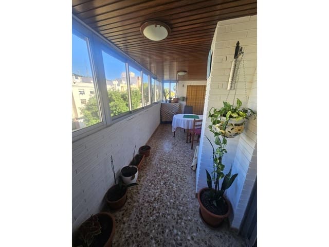 4 chambre Appartement à vendre à Tavernes de la Valldigna avec garage - 135 000 € (Ref: 9533060)