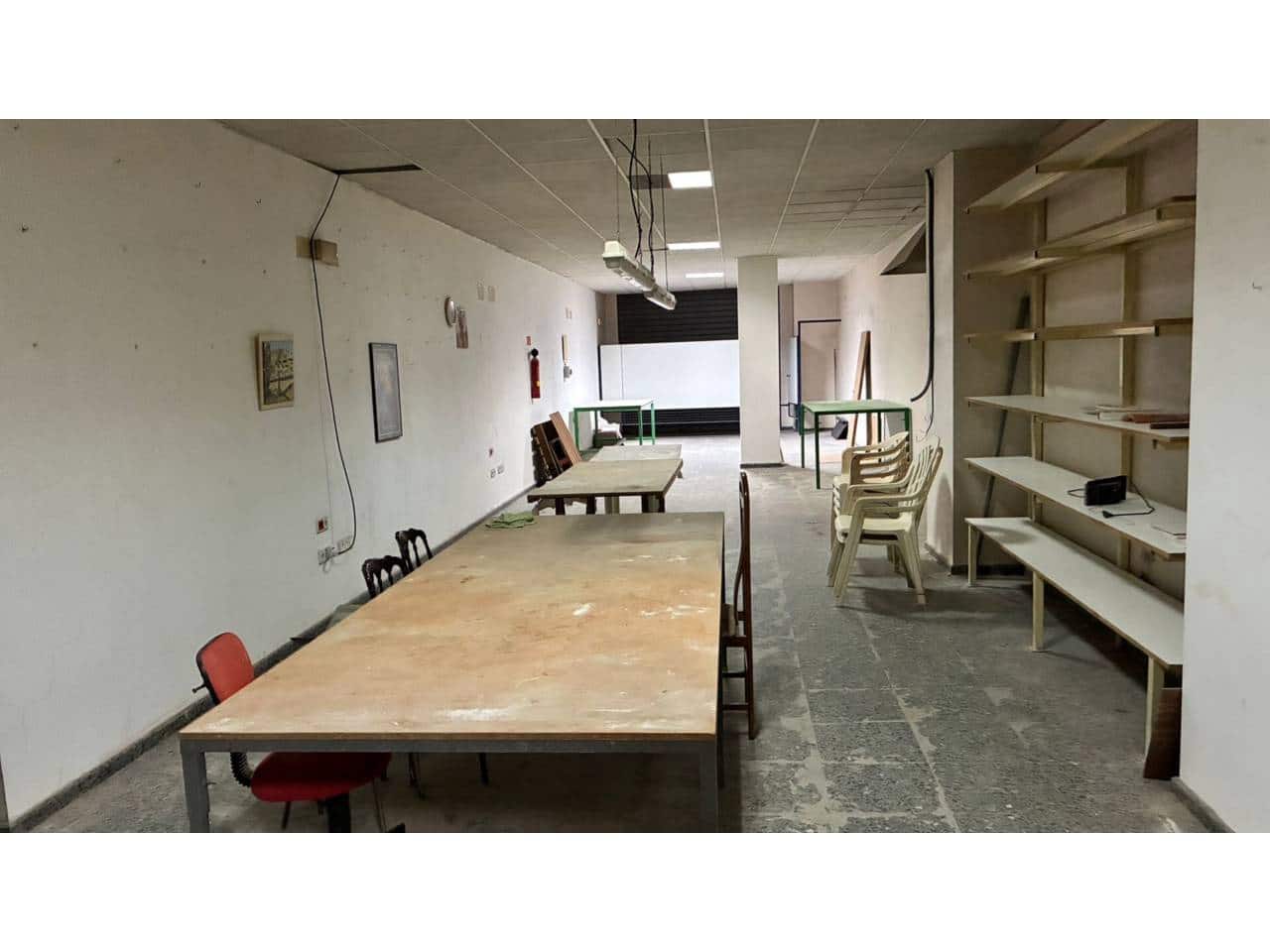 5 bedroom Commercial for rent in Gandia with garage - € 1,350 (Ref: 9537094)