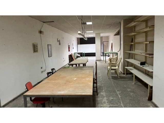 5 sypialnia Komercyjne do wynajęcia w Gandia z garażem - 1 350 € (Ref: 9537094)