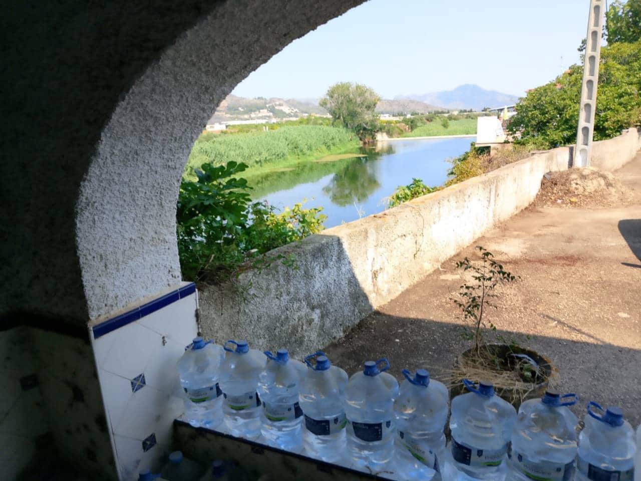 5 bedroom Commercial for sale in Villalonga with garage - € 112,000 (Ref: 9537099)