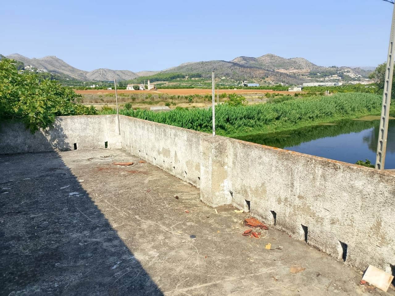 5 bedroom Commercial for sale in Villalonga with garage - € 112,000 (Ref: 9537099)