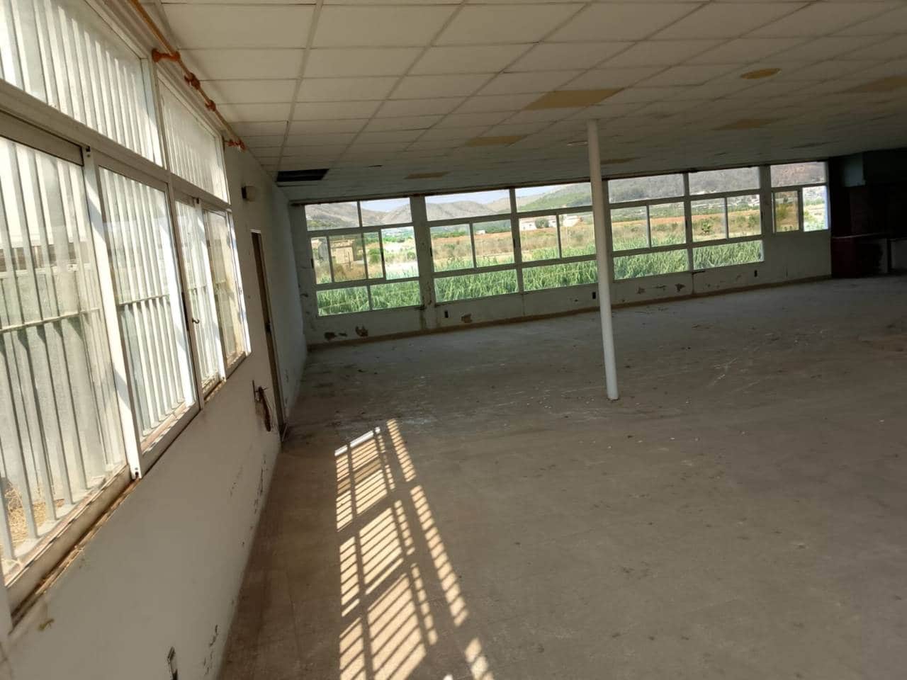 5 makuuhuone Ravintola/baari myytävänä paikassa Villalonga mukana 
autotalli - 112 000 € (Ref: 9538983)