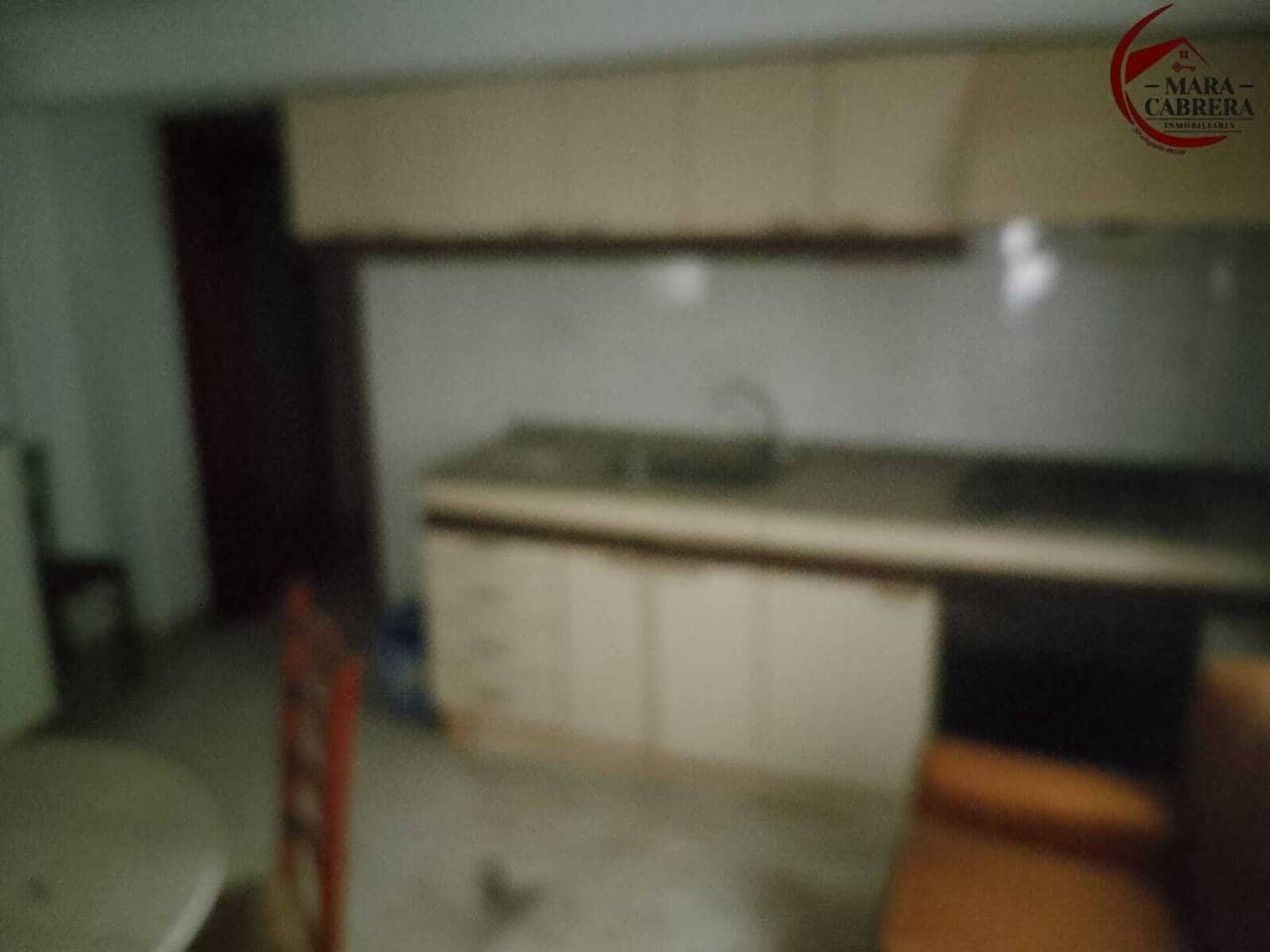 3 camera da letto Commerciale in vendita in Oliva - 56.000 € (Rif: 9547437)