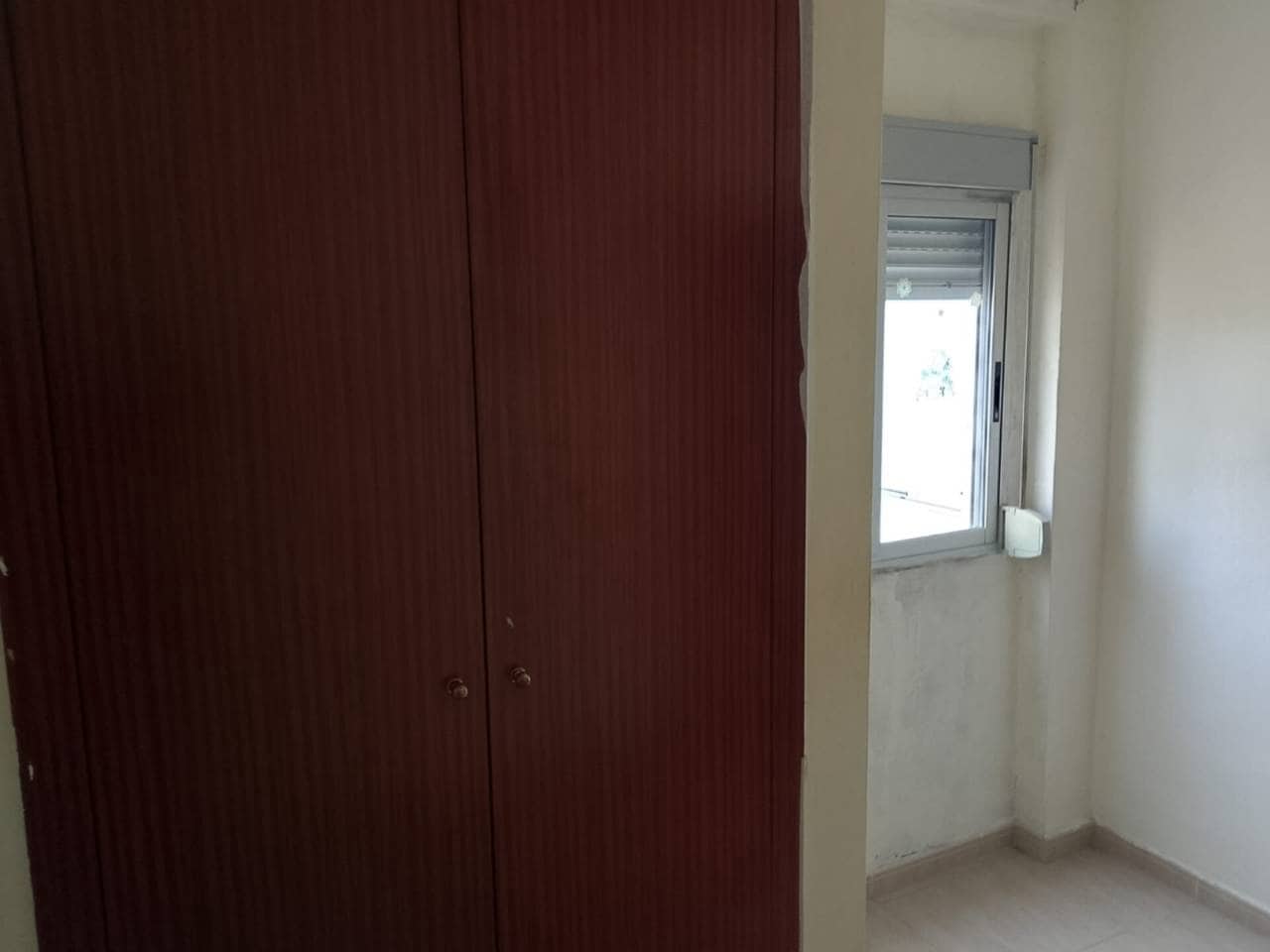 4 makuuhuone Asunto myytävänä paikassa Oliva - 96 800 € (Ref: 9550469)