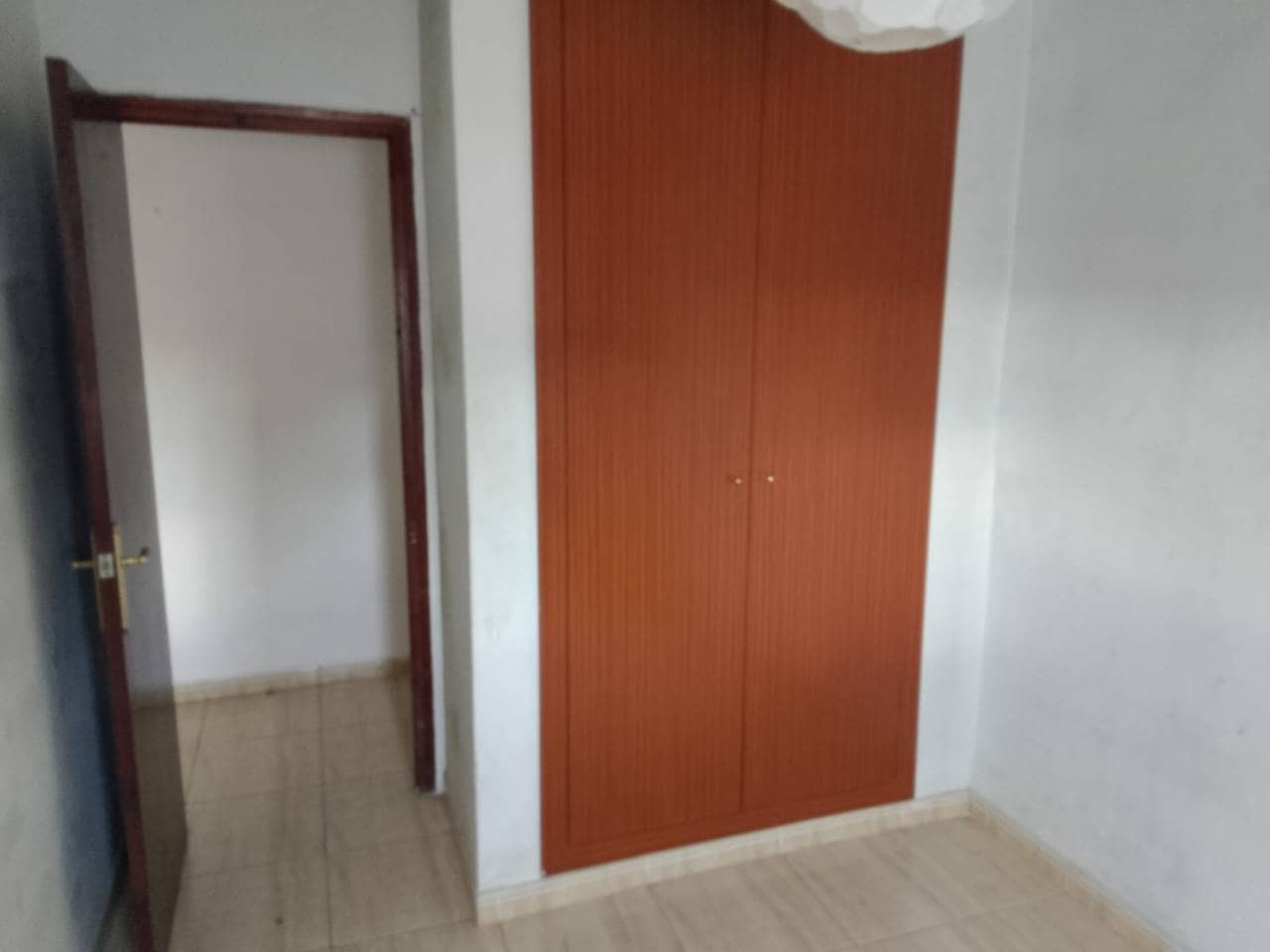 4 makuuhuone Asunto myytävänä paikassa Oliva - 96 800 € (Ref: 9550469)