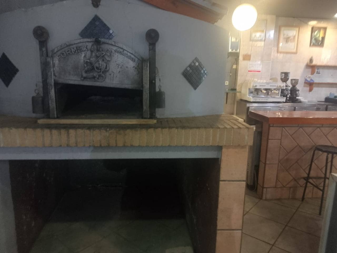 2 soveværelse Restaurant/Bar til leje i Ador - € 900 (Ref: 9550470)