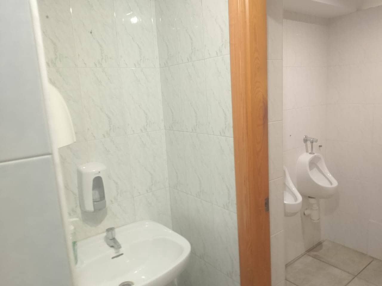 2 soveværelse Restaurant/Bar til leje i Ador - € 900 (Ref: 9550470)