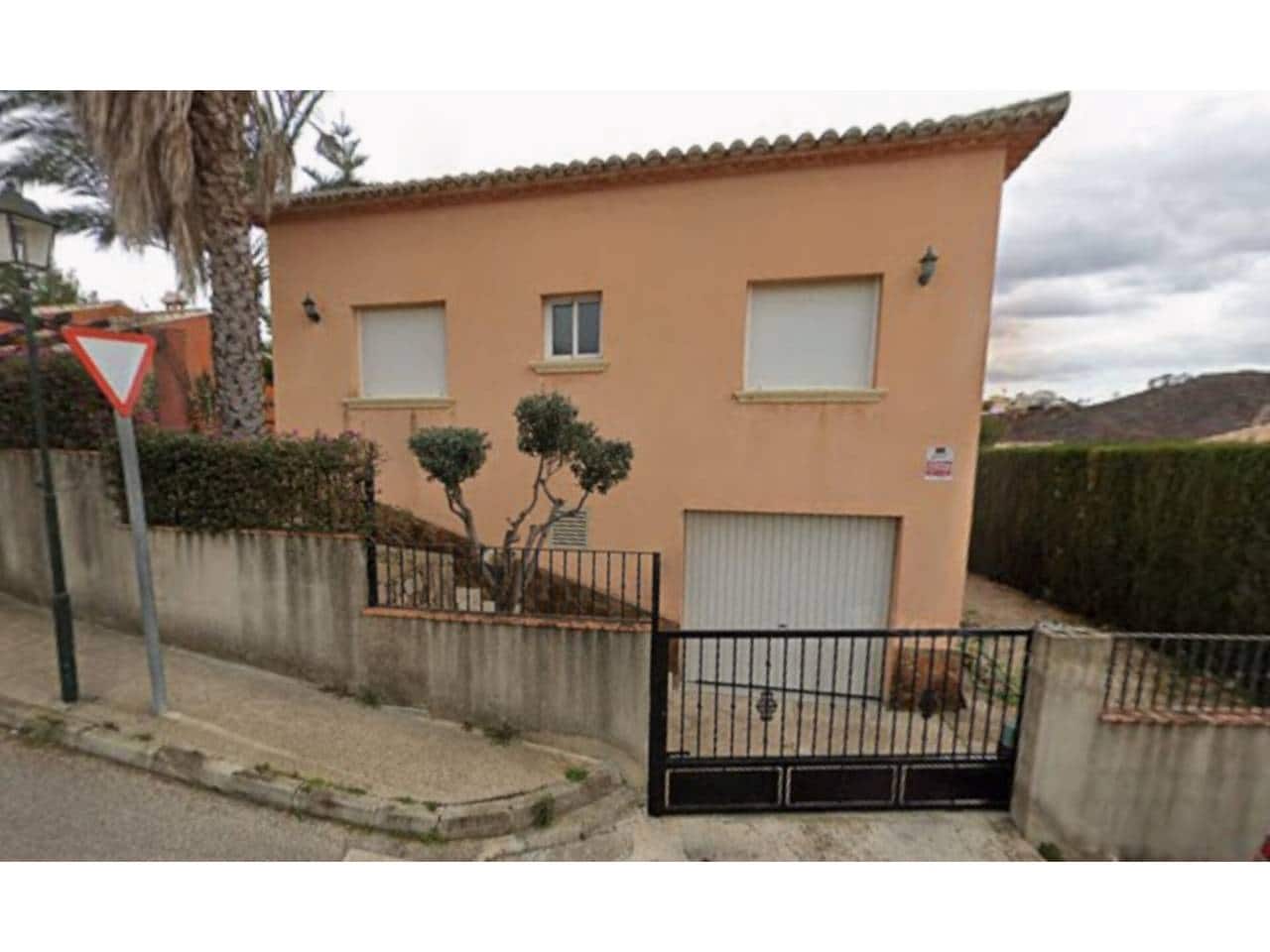 4 Zimmer Villa zu verkaufen in Ador mit Pool Garage - 480.000 € (Ref: 9550471)