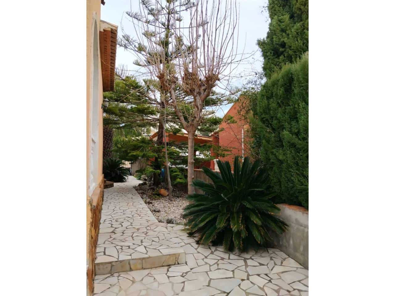 4 Zimmer Villa zu verkaufen in Ador mit Pool Garage - 480.000 € (Ref: 9550471)