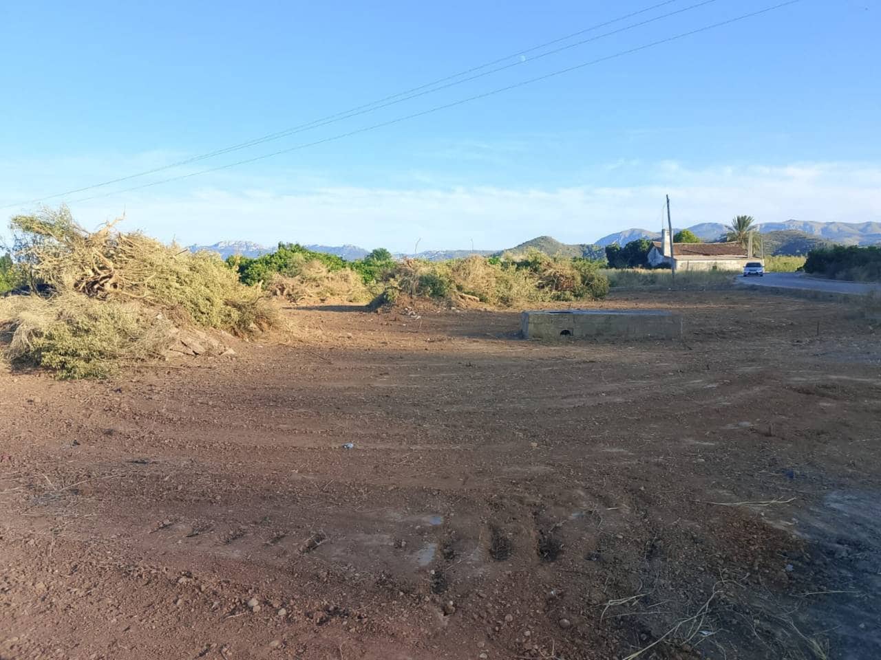 Ubebygd land til salgs i Oliva - € 10 000 (Ref: 9570336)