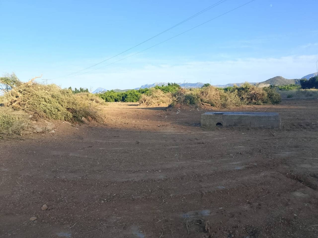 Ubebygd land til salgs i Oliva - € 10 000 (Ref: 9570336)