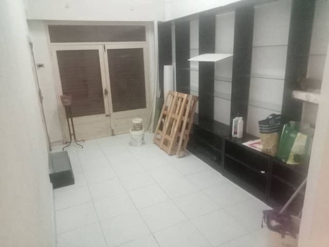 11 makuuhuone Kaupallinen myytävänä paikassa Oliva - 750 000 € (Ref: 9570337)