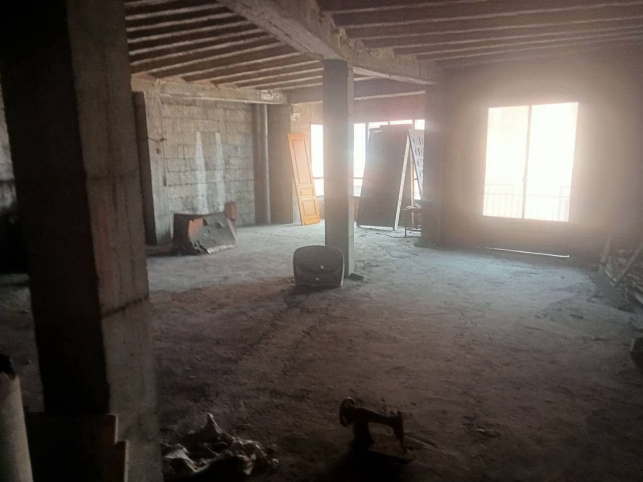 11 makuuhuone Kaupallinen myytävänä paikassa Oliva - 750 000 € (Ref: 9570337)