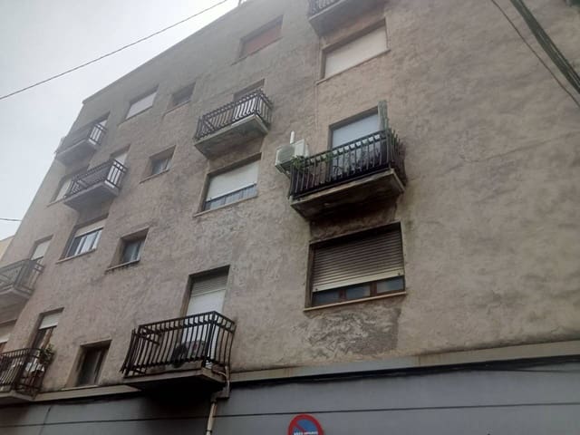 11 makuuhuone Kaupallinen myytävänä paikassa Oliva - 750 000 € (Ref: 9570337)