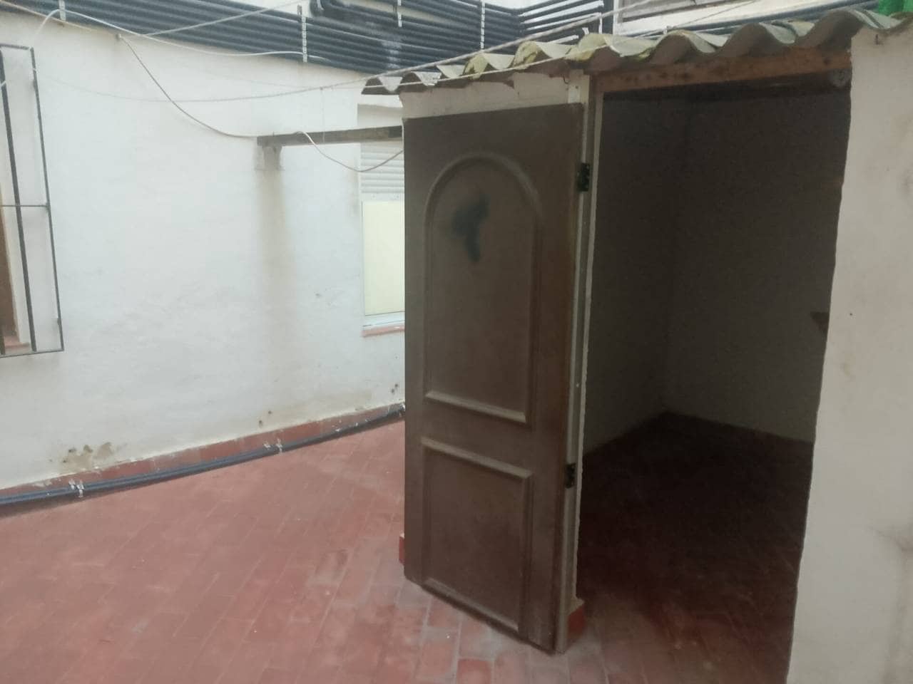 4 makuuhuone Asunto myytävänä paikassa Oliva - 140 000 € (Ref: 9572248)