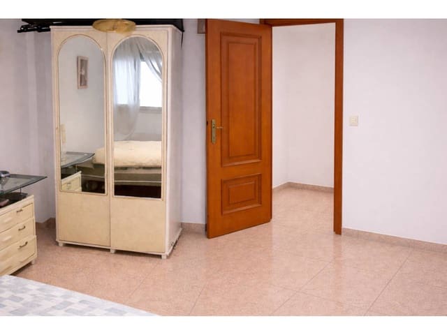 3 slaapkamer Flat te koop in Oliva - € 125.000 (Ref: 9572249)