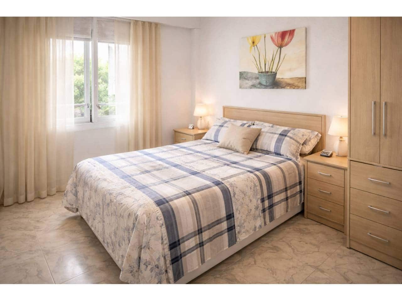 3 slaapkamer Flat te koop in Piles - € 105.000 (Ref: 9594699)