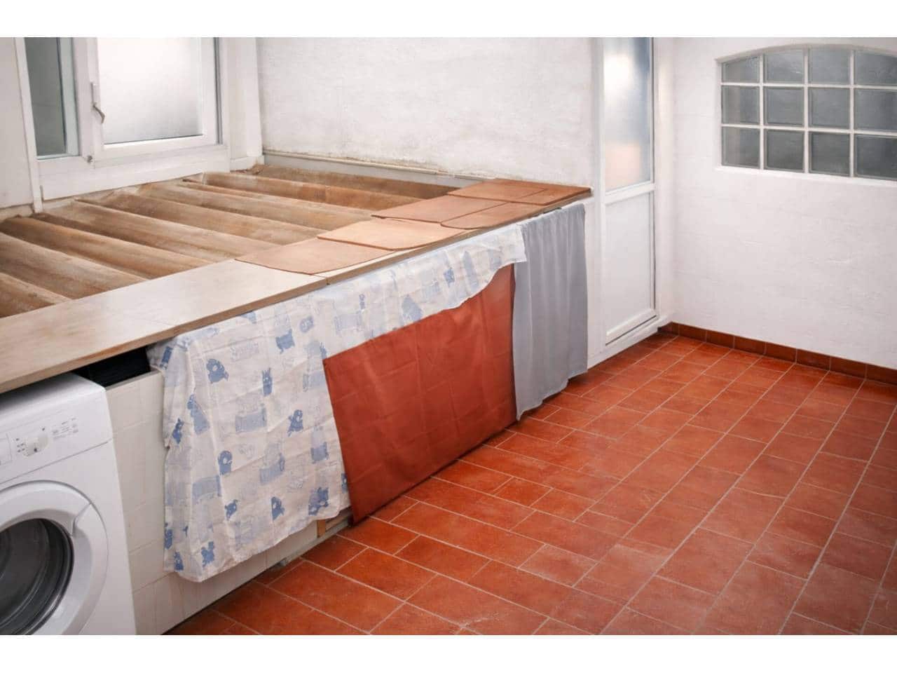 3 slaapkamer Flat te koop in Piles - € 105.000 (Ref: 9594699)