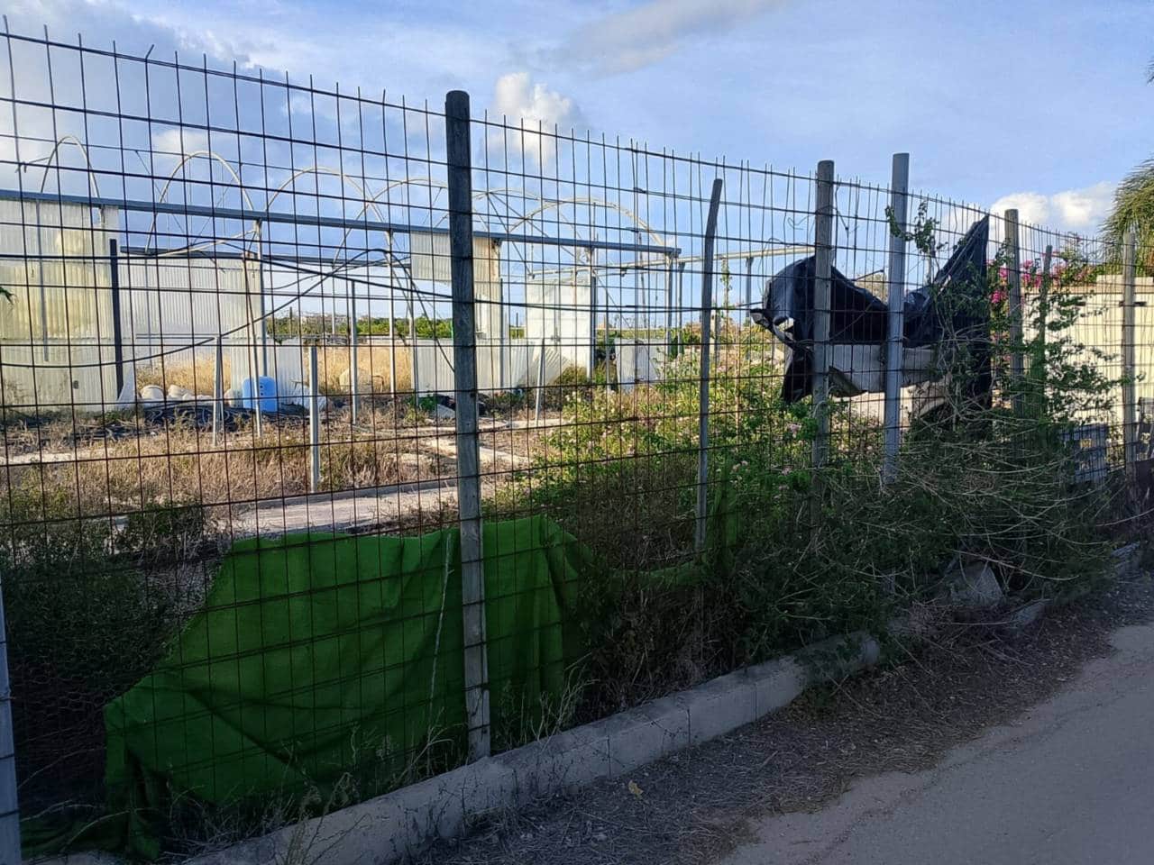 Undeveloped Land for sale in Piles - € 40,000 (Ref: 9602422)