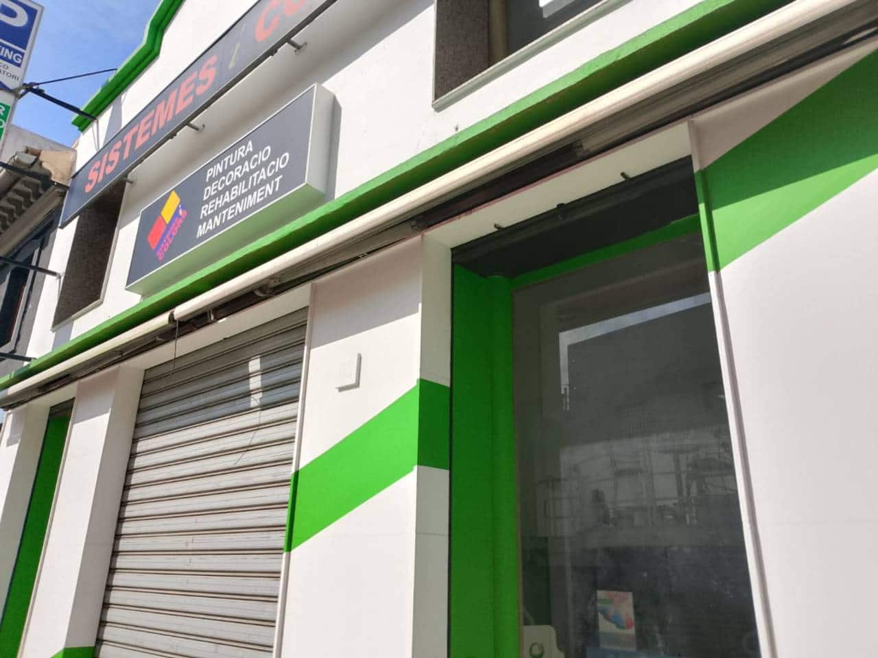 2 soverom Kommersiell til leie i Oliva - € 700 (Ref: 9606901)