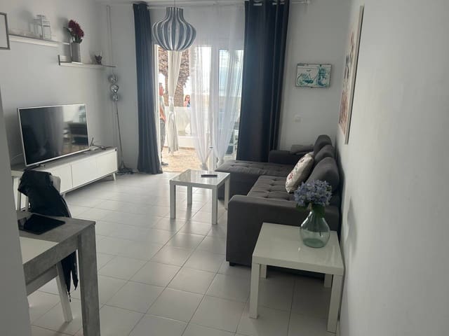 2 Zimmer Strandapartment zu vermieten in Playa Honda, San Bartolomé - 1.980 € (Ref: 10011938)