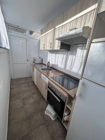2 Zimmer Strandapartment zu vermieten in Playa Honda, San Bartolomé - 1.980 € (Ref: 10011938)