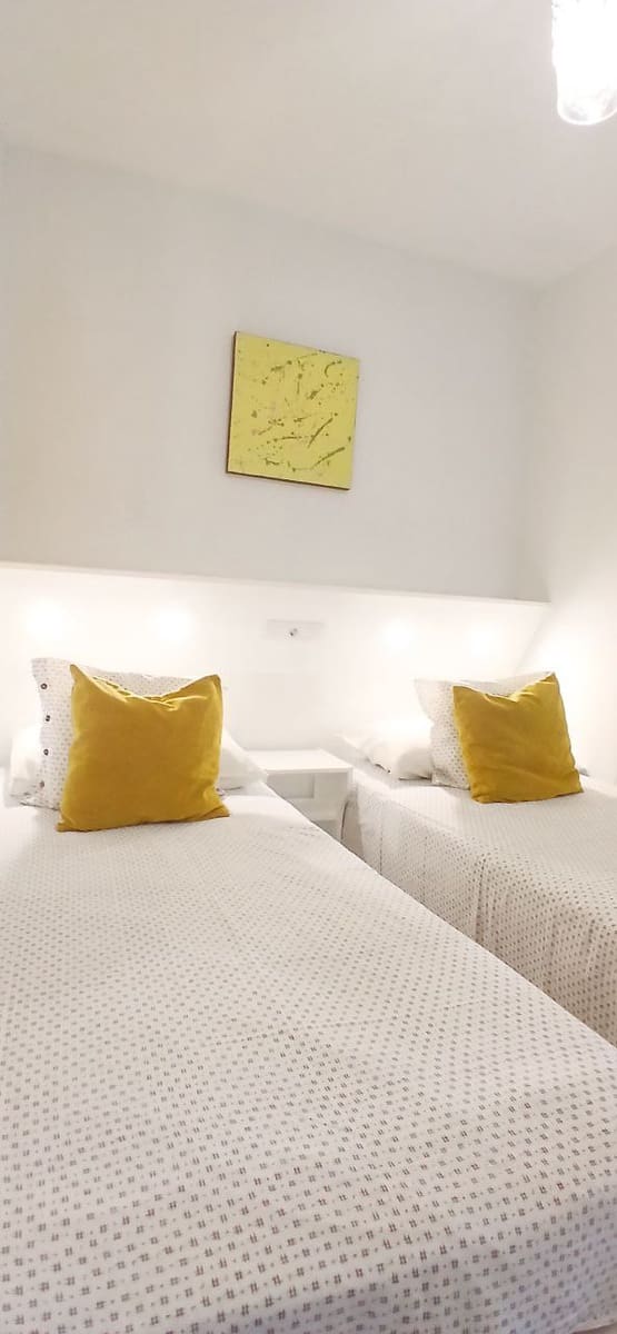 Studio for rent in Puerto de la Cruz with pool - € 750 (Ref: 10012192)