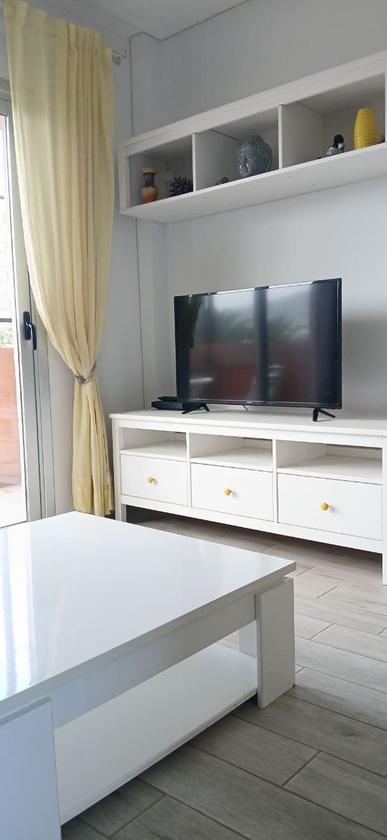 Studio for rent in Puerto de la Cruz with pool - € 750 (Ref: 10012192)