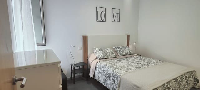 1 soveværelse Lejlighed til leje i Santa Catalina - Canteras, Las Palmas de Gran Canaria med garage - € 950 (Ref: 10012199)