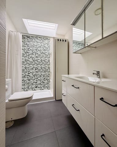 1 soveværelse Lejlighed til leje i Santa Catalina - Canteras, Las Palmas de Gran Canaria med garage - € 950 (Ref: 10012199)