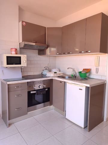 1 slaapkamer Appartement te huur in Las Galletas, Arona - € 900 (Ref: 10012493)