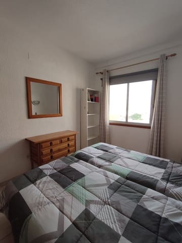 Apartamento de 1 habitación en Los Cristianos, Arona en alquiler con piscina - 1.200 € (Ref: 10012530)