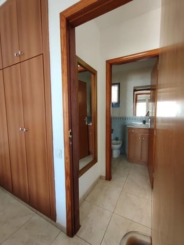 Apartamento de 1 habitación en Los Cristianos, Arona en alquiler con piscina - 1.200 € (Ref: 10012530)