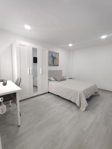 Appartement de 7 chambres à louer à Taco, San Cristóbal de La Laguna - 460 € (Ref: 10124745)