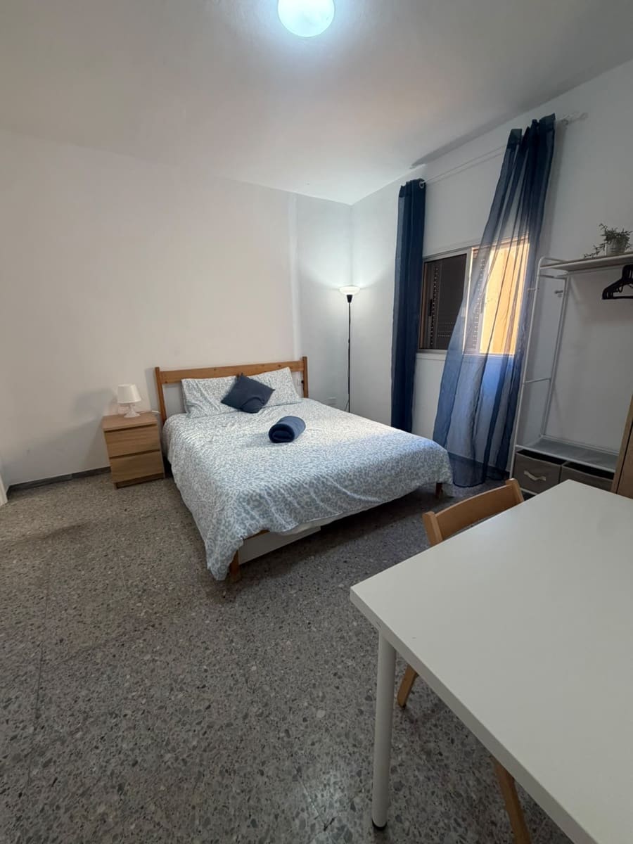 5 Zimmer Apartment zu vermieten in El Sobradillo - 315 € (Ref: 10158490)