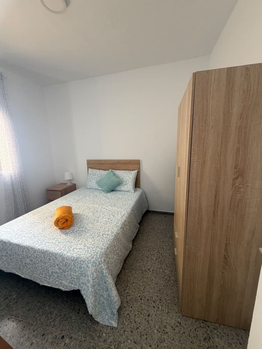 5 Zimmer Apartment zu vermieten in El Sobradillo - 315 € (Ref: 10158490)