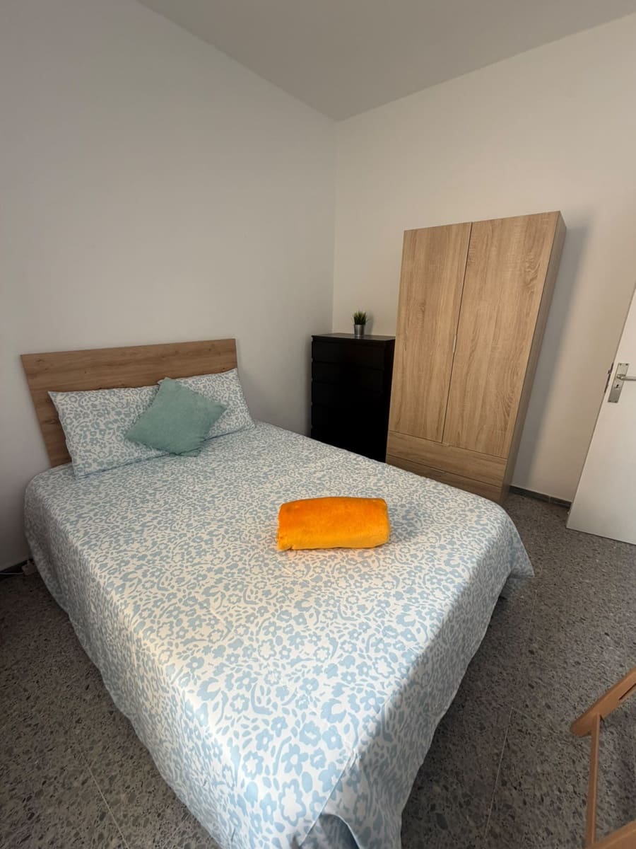 5 Zimmer Apartment zu vermieten in El Sobradillo - 315 € (Ref: 10158490)