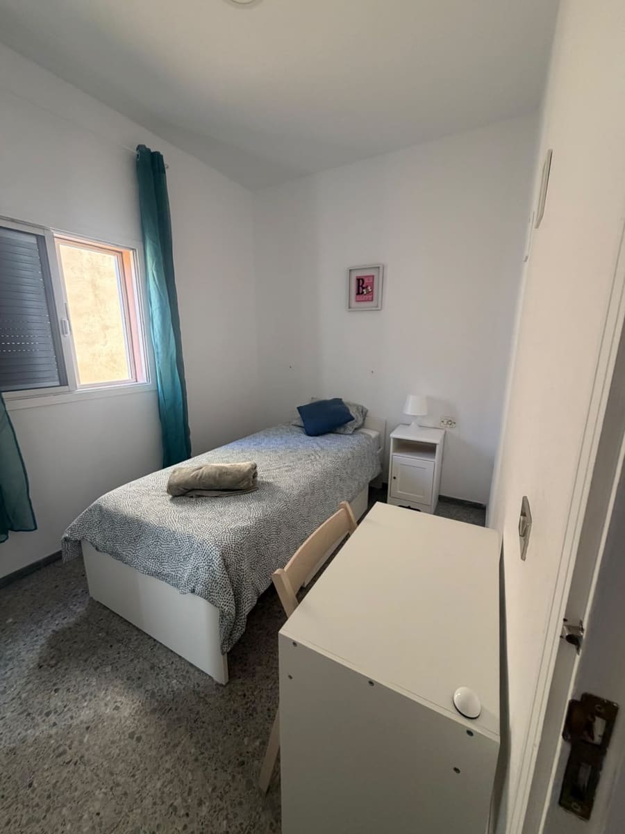 5 Zimmer Apartment zu vermieten in El Sobradillo - 315 € (Ref: 10158490)