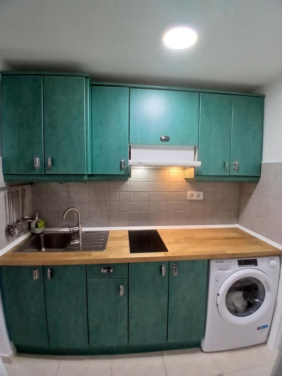 2 quarto Apartamento para arrendar em Corralejo com piscina - 1 550 € (Ref: 10183428)