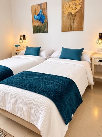 2 quarto Apartamento para arrendar em Corralejo, La Oliva com piscina - 1 550 € (Ref: 10183428)