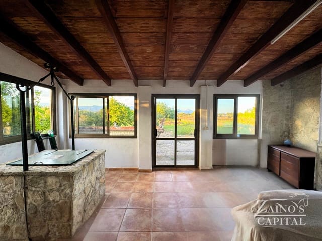 3 soverom Villa til salgs i Palma de Mallorca med svømmebasseng garasje - € 662 000 (Ref: 9308716)