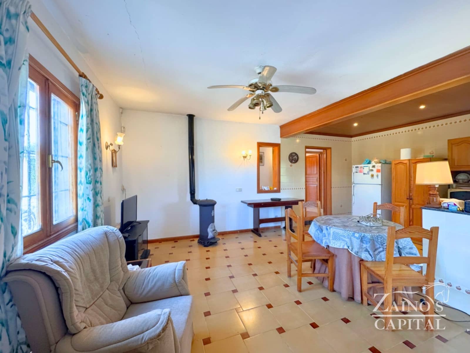 3 soveværelse Villa til salg i Palma de Mallorca med swimmingpool garage - € 649.000 (Ref: 9308716)