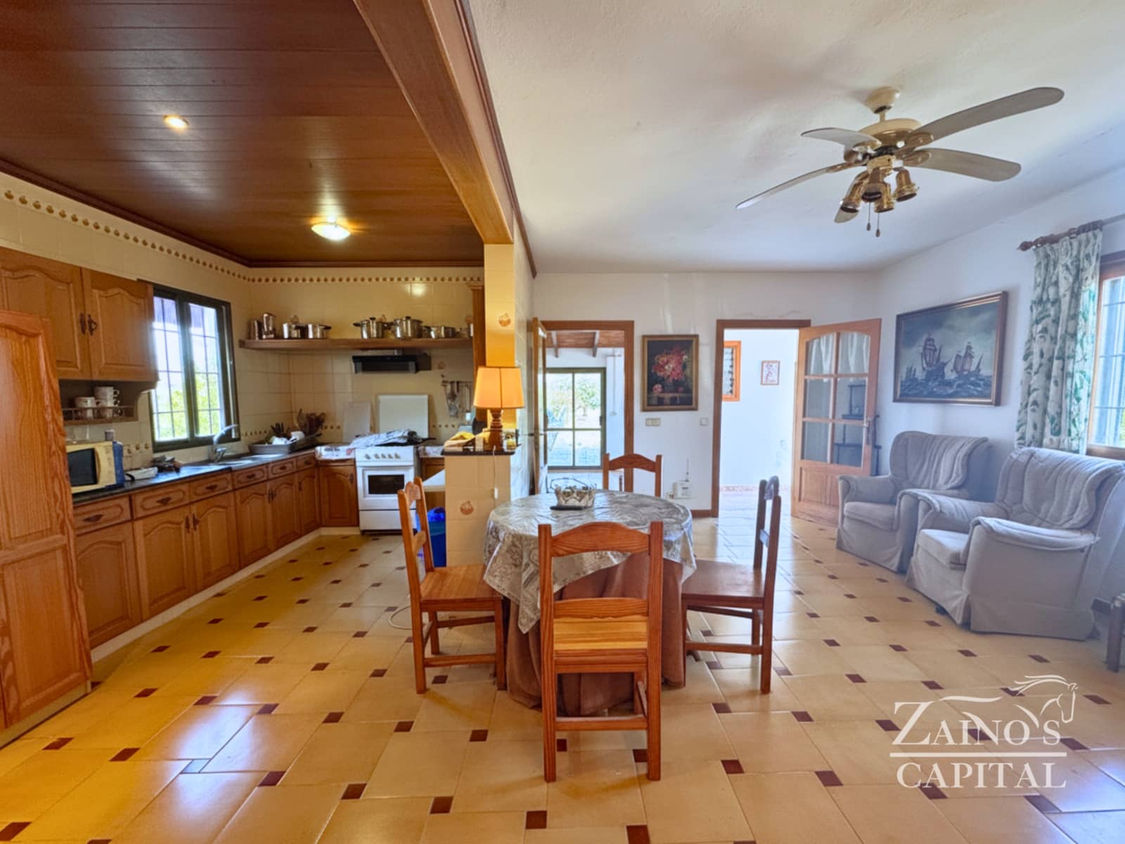 3 soveværelse Villa til salg i Palma de Mallorca med swimmingpool garage - € 649.000 (Ref: 9308716)