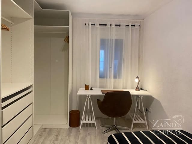 8 soveværelse Lejlighed til salg i Muro - € 584.000 (Ref: 9308718)